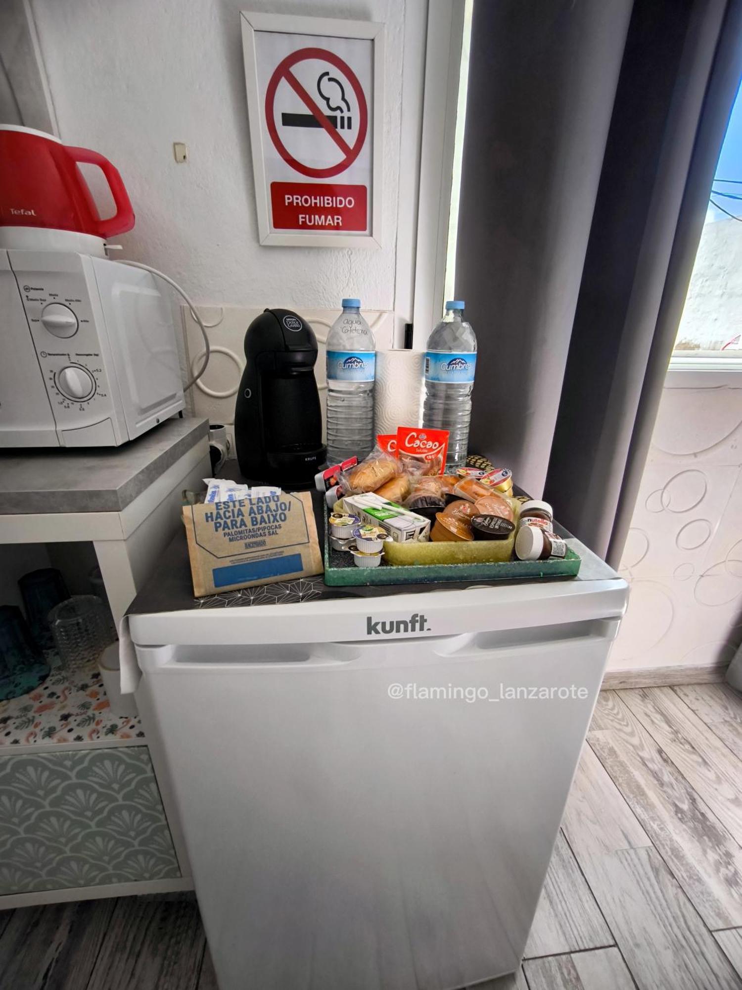 Habitacion Flamingo, Entrada Privada Y Bano Privado En Suite By Flamingo House, No Fumadores Arrecife  Εξωτερικό φωτογραφία